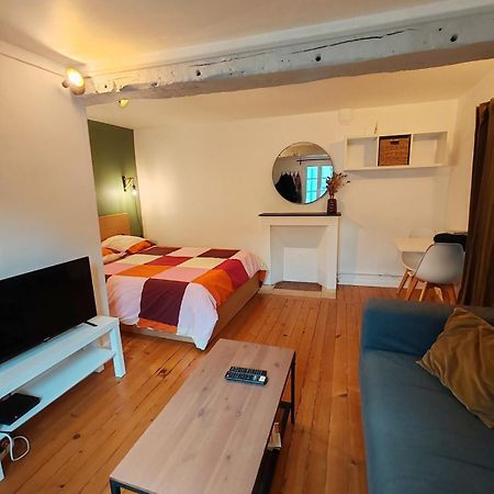 Charmant Studio Renove Caen Extérieur photo