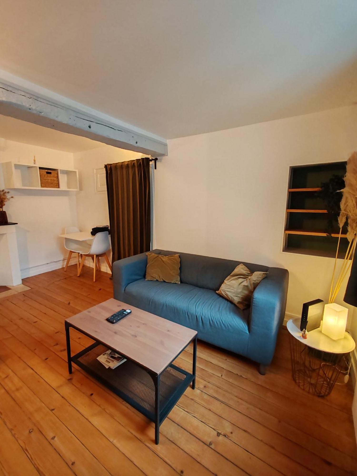 Charmant Studio Renove Caen Extérieur photo